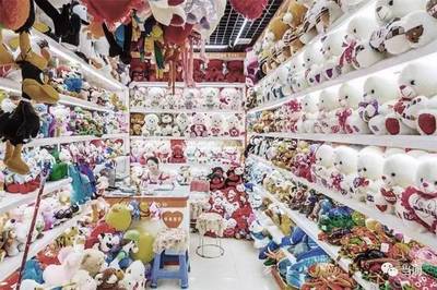 奔跑吧新一季义乌开跑 探秘小商品王国的百货魅力